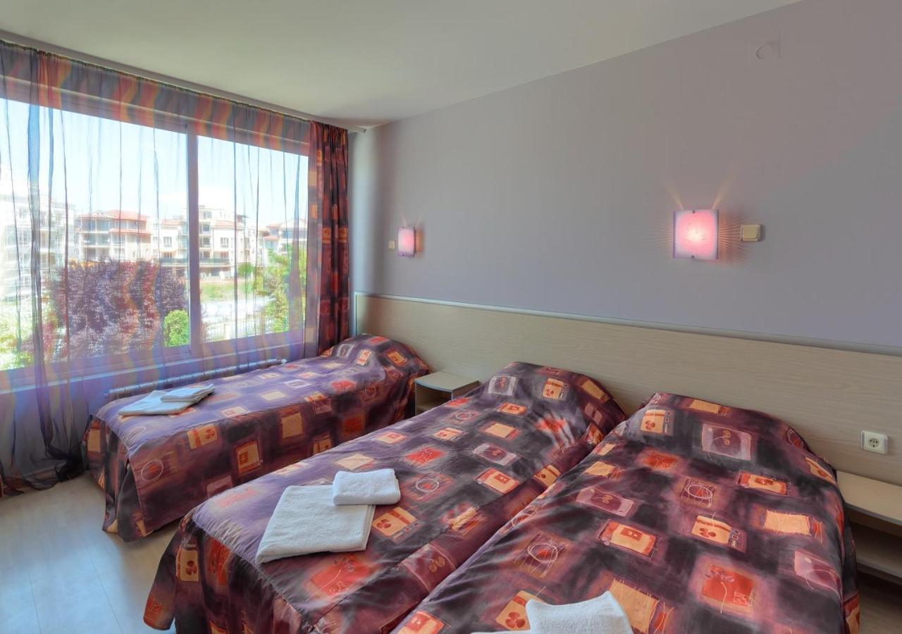 Hotel Fantastiko Ravda ラヴダ エクステリア 写真