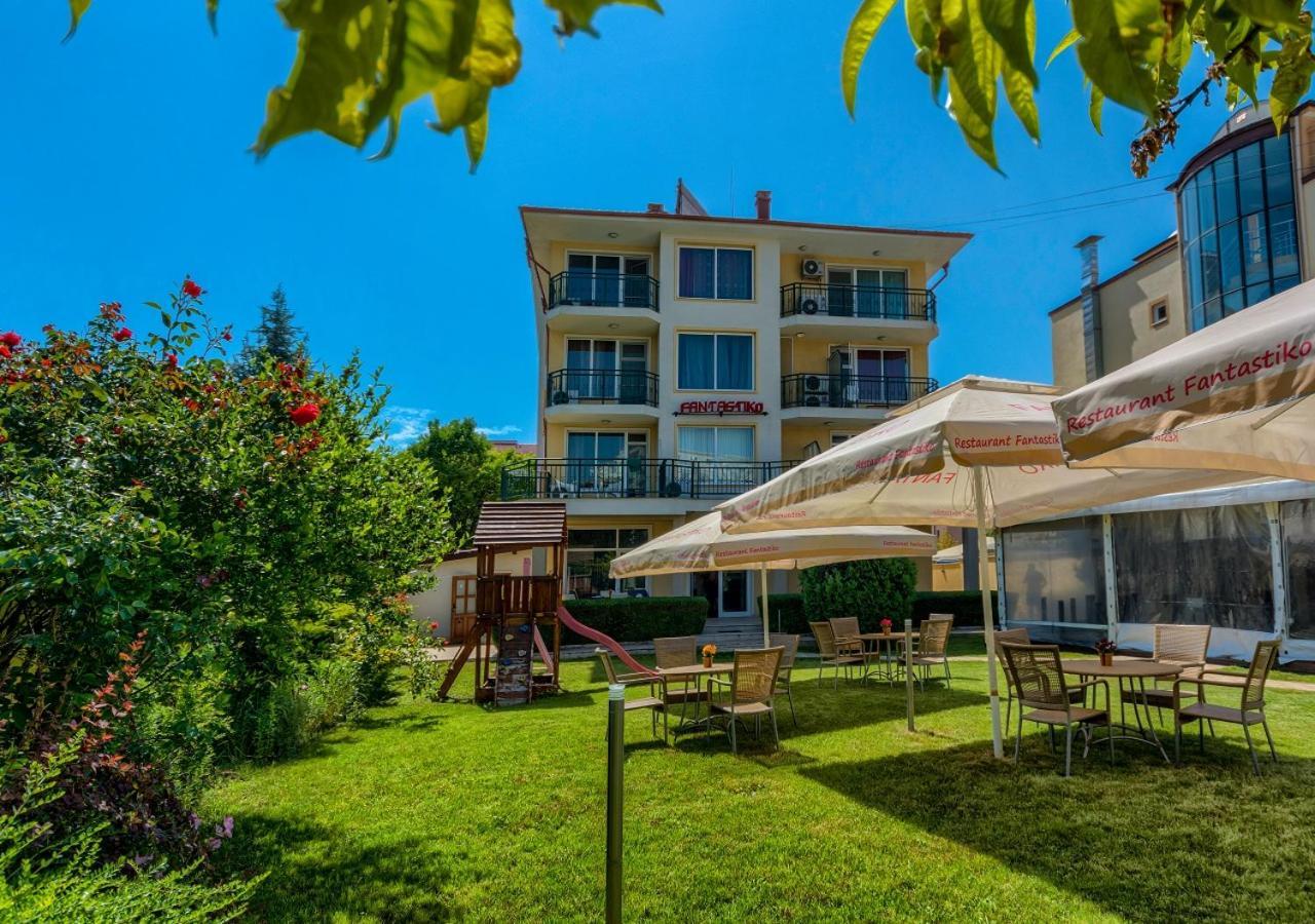 Hotel Fantastiko Ravda ラヴダ エクステリア 写真